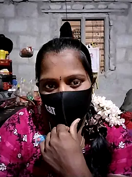 Tamil Hot Sandy online show from February 7, 5:38 pm