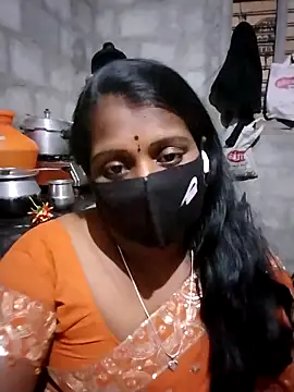 Tamil Hot Sandy online show from February 9, 5:50 pm