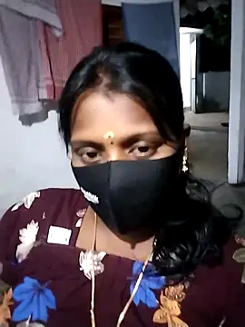 Snapshot of Tamil_Hot_Sandy chatting on June 4, 5:52 pm Tamil Hot Sandy online show from June 4, 5:52 pm