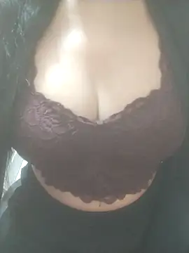 Rosie Star online show from March 6, 5:42 pm