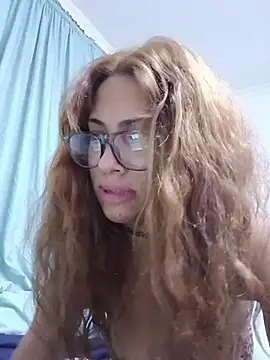 Sexyyeyes244 online show from May 4, 5:31 pm