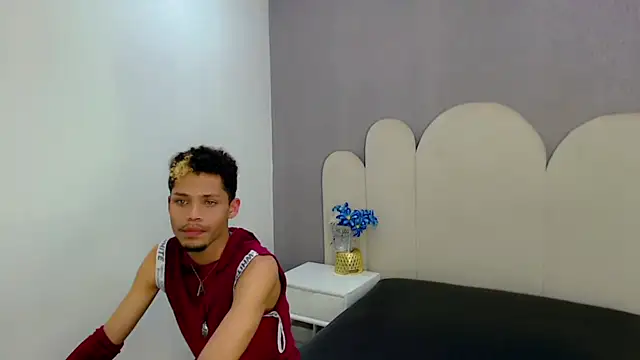 ryan bigcock online show from September 27, 3:11 am