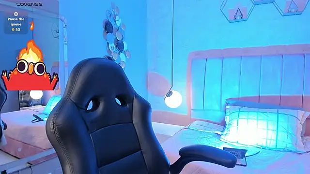 Snapshot of MAGIC_VERA chatting on October 11, 11:31 am MAGIC VERA online show from October 11, 11:31 am