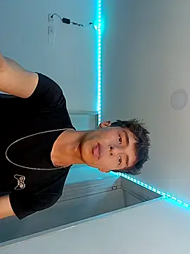 Ivonnybonn online show from October 11, 3:17 am