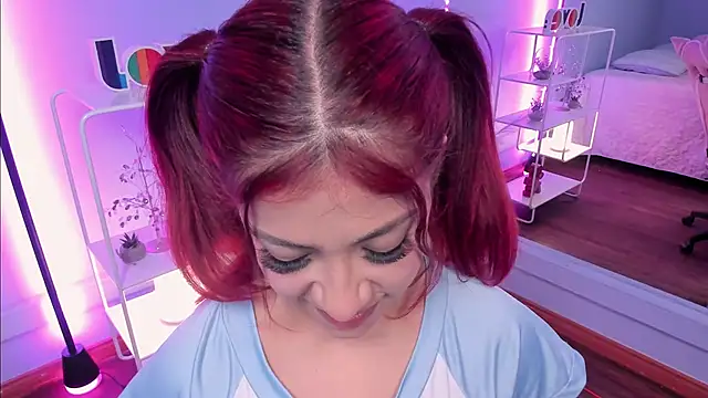 Snapshot of KathiaSaenz_ chatting on November 26, 5:19 am KathiaSaenz online show from November 26, 5:19 am