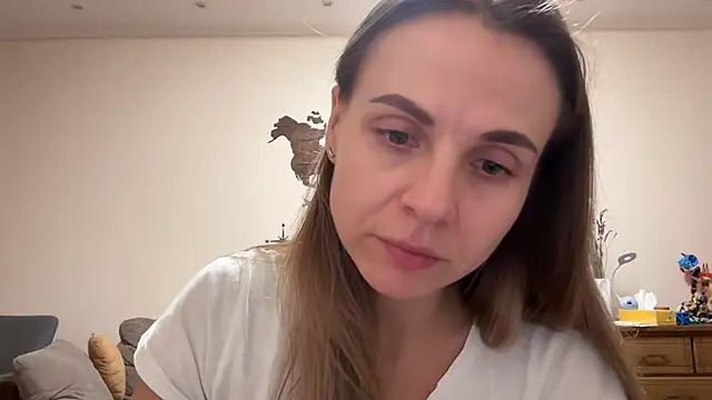 AnnieLove7722 online show from October 23, 10:14 am