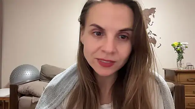 AnnieLove7722 online show from November 13, 9:58 pm