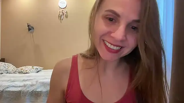 Snapshot of AnnieLove7722 chatting on May 11, 5:21 pm AnnieLove7722 online show from May 11, 5:21 pm