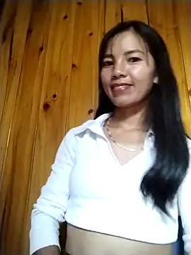 Snapshot of lmc-zz chatting on October 4, 1:36 am lmc-zz online show from October 4, 1:36 am