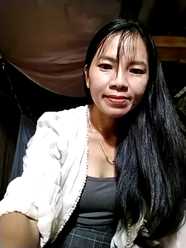 Snapshot of lmc-zz chatting on October 23, 11:46 pm lmc-zz online show from October 23, 11:46 pm