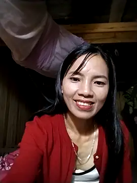 Snapshot of lmc-zz chatting on November 15, 1:29 pm lmc-zz online show from November 15, 1:29 pm