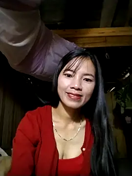 Snapshot of lmc-zz chatting on November 17, 12:16 am lmc-zz online show from November 17, 12:16 am