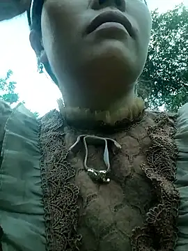 bree-zz online show from February 28, 11:39 pm