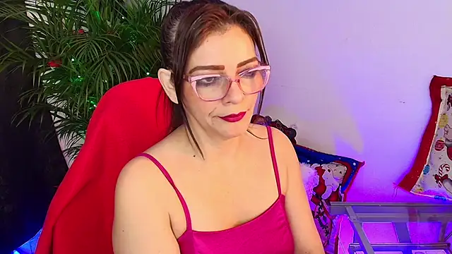 Carol Miss2 online show from December 4, 11:30 am