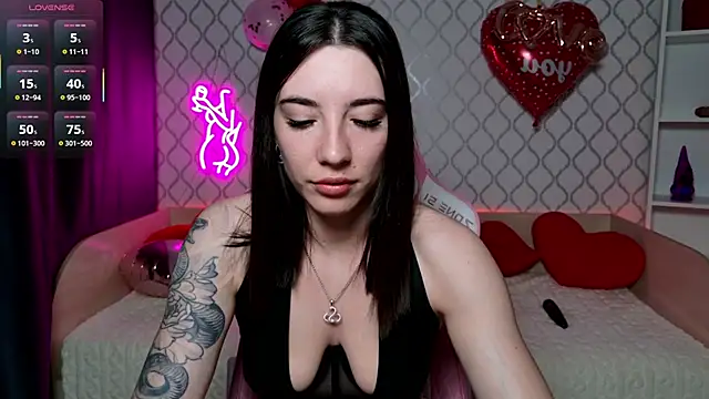Snapshot of Curious_Lily chatting on February 19, 10:06 pm Curious Lily online show from February 19, 10:06 pm