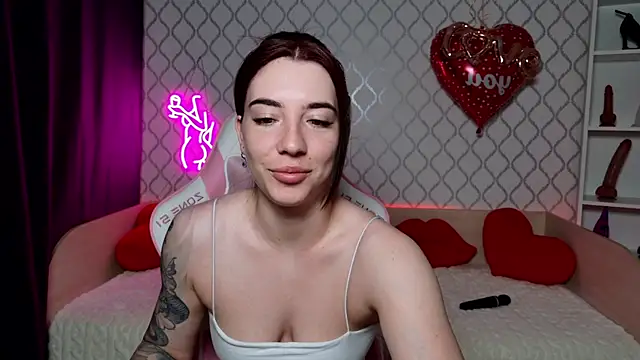 Snapshot of Curious_Lily chatting on March 13, 11:55 pm Curious Lily online show from March 13, 11:55 pm