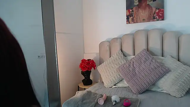 isa bigassx online show from November 6, 4:35 am