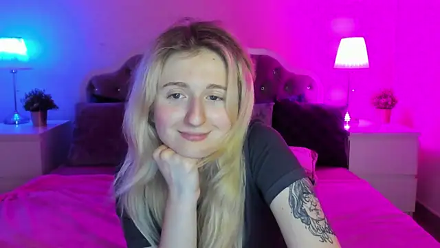 CamillaDreamer online show from January 12, 6:24 pm