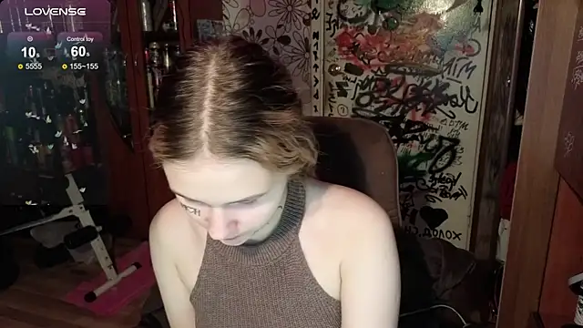 Liaaa Li online show from October 25, 2:13 pm