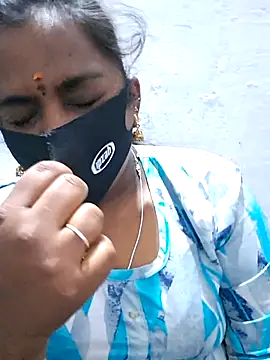 Tamil Hot Sindhu online show from November 8, 5:56 pm