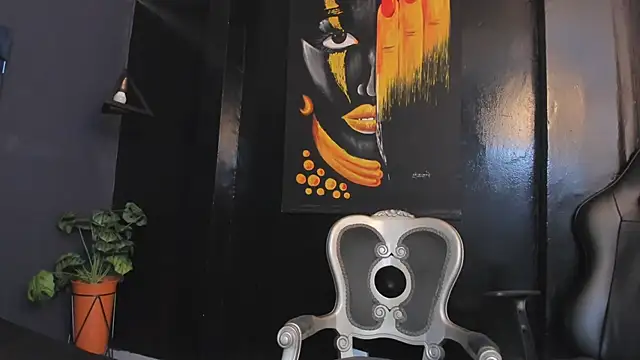 Snapshot of Valka_Ross chatting on October 16, 11:17 pm Valka Ross online show from October 16, 11:17 pm