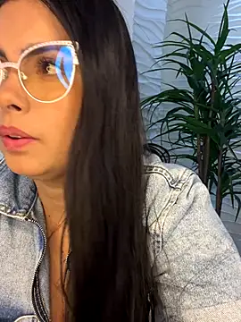 Snapshot of Valka_Ross chatting on November 27, 8:44 pm Valka Ross online show from November 27, 8:44 pm