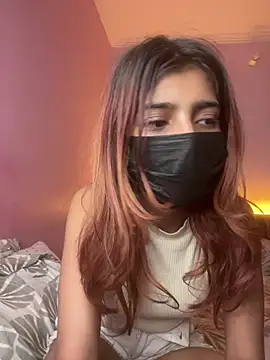 Aditi007 online show from August 1, 1:43 pm