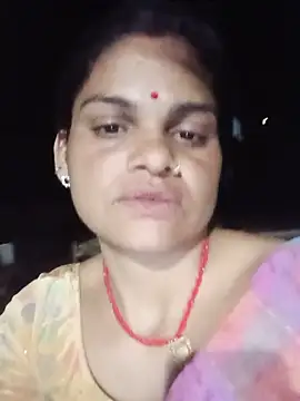 Snapshot of SHMA-77 chatting on May 19, 3:29 pm SHMA-77 online show from May 19, 3:29 pm