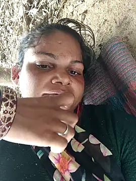 Snapshot of SHMA-77 chatting on July 11, 9:23 am SHMA-77 online show from July 11, 9:23 am
