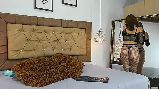 hannarose1208 online show from October 23, 12:37 pm