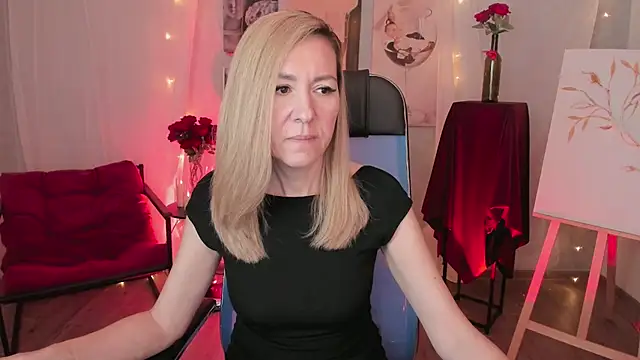 Snapshot of DonnaSmitth chatting on March 12, 7:20 pm DonnaSmitth online show from March 12, 7:20 pm