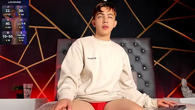 Snapshot of Lian_Miller1_ chatting on December 5, 12:25 pm Lian Miller1 online show from December 5, 12:25 pm