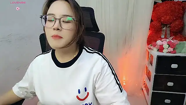 NEWONETO online show from October 15, 12:16 pm