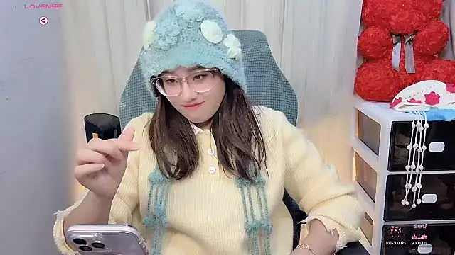 NEWONETO online show from November 19, 11:43 am