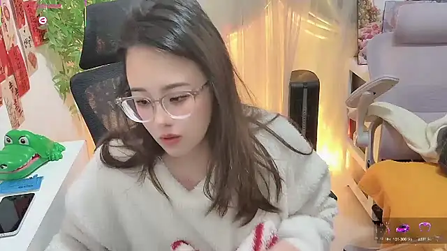 NEWONETO online show from January 10, 9:30 pm