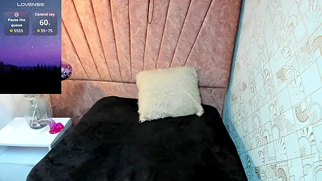 Issa Milf   online show from October 10, 12:59 pm