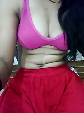 Snapshot of Meenu_rani6 chatting on October 1, 6:47 pm Meenu rani6 online show from October 1, 6:47 pm