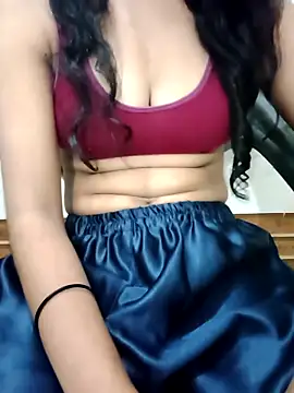 Snapshot of Meenu_rani6 chatting on October 3, 6:49 pm Meenu rani6 online show from October 3, 6:49 pm