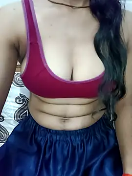 Snapshot of Meenu_rani6 chatting on October 10, 10:36 am Meenu rani6 online show from October 10, 10:36 am