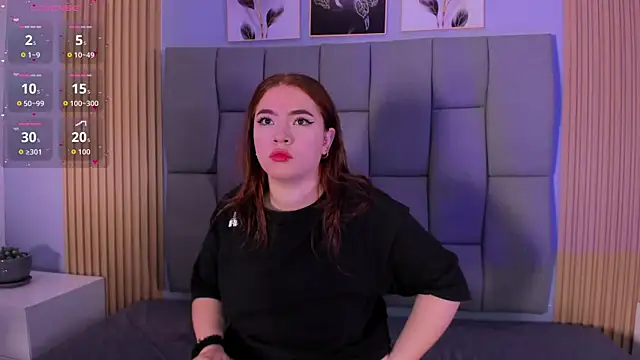 Kandyfrees  online show from January 6, 11:25 am