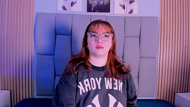 Kandyfrees  online show from February 5, 11:26 am