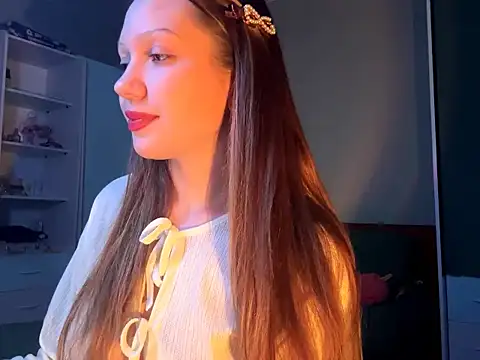 EmiIyKitty online show from October 12, 7:57 pm