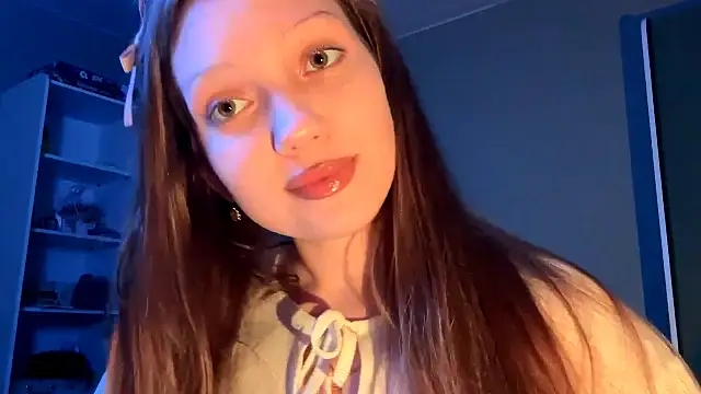 EmiIyKitty online show from October 15, 7:58 pm