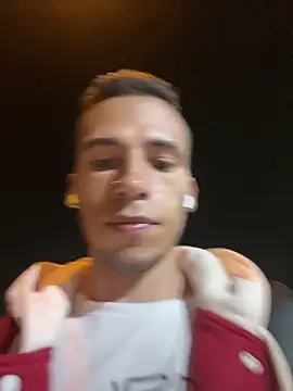 wiland hot23 online show from October 17, 3:42 am