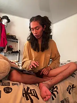 MadamLeRouge online show from July 11, 1:58 pm