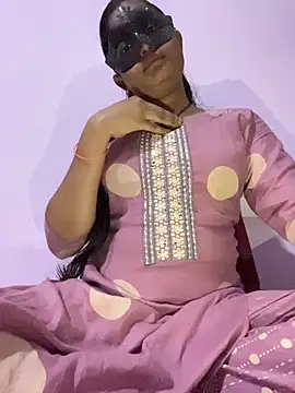 Snapshot of TeluguIshu_teen20 chatting on February 19, 8:43 am TeluguIshu teen20 online show from February 19, 8:43 am