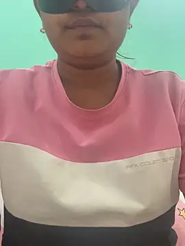 Snapshot of TeluguIshu_teen20 chatting on April 14, 8:53 am TeluguIshu teen20 online show from April 14, 8:53 am