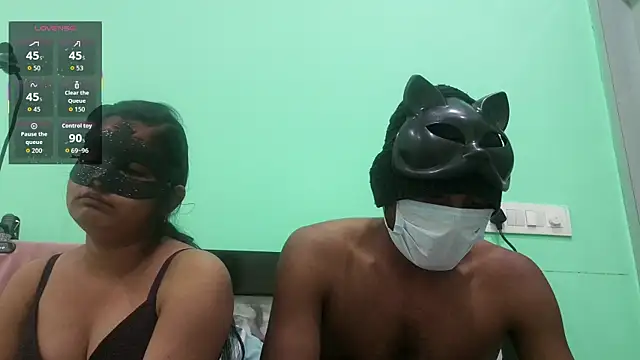 Snapshot of TeluguIshu_teen20 chatting on June 8, 8:20 pm TeluguIshu teen20 online show from June 8, 8:20 pm
