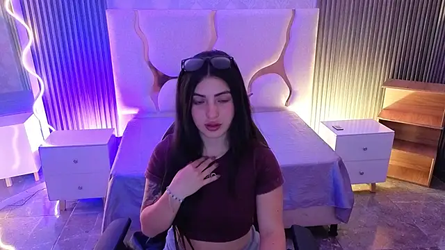 Snapshot of Ixchel_tay chatting on April 7, 3:40 am Ixchel tay online show from April 7, 3:40 am