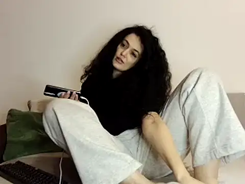 Snapshot of JadeLure chatting on September 29, 7:08 pm JadeLure online show from September 29, 7:08 pm